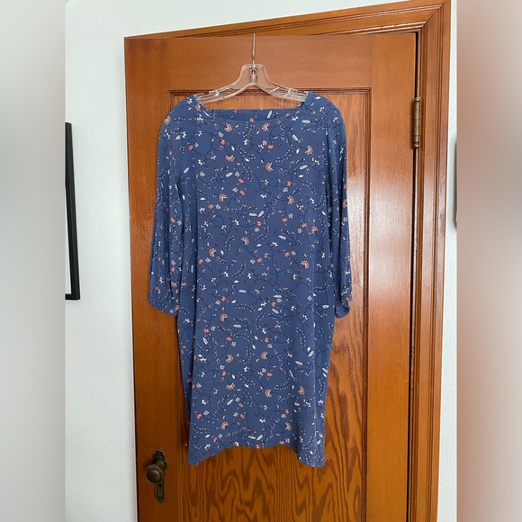 GAP Dresses & Skirts - GAP Blue Floral Pattern Dress